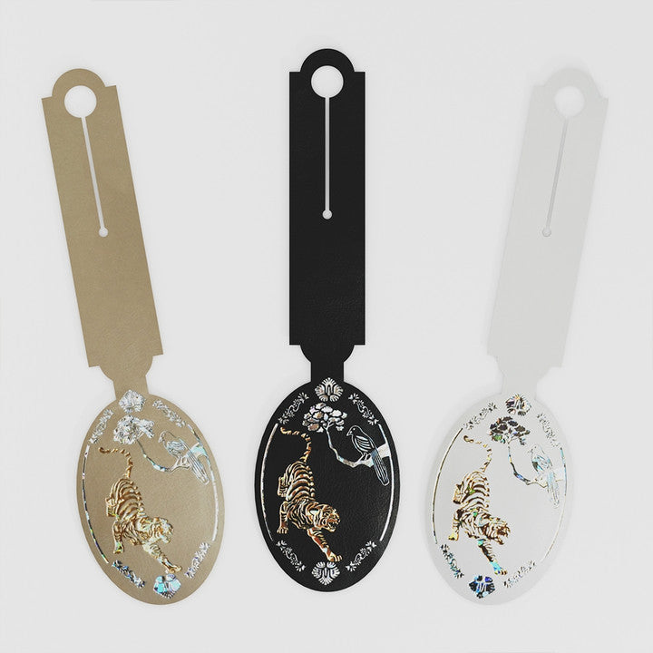 Mother-of-Pearl Tiger Luggage Name Tag