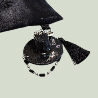 Handmade Korean Traditional Hat Mother-of-Pearl Keyring (Gat-Butterfly Design)